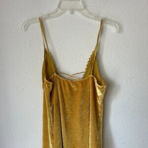 Savage x Fenty medium‎ velvet slip